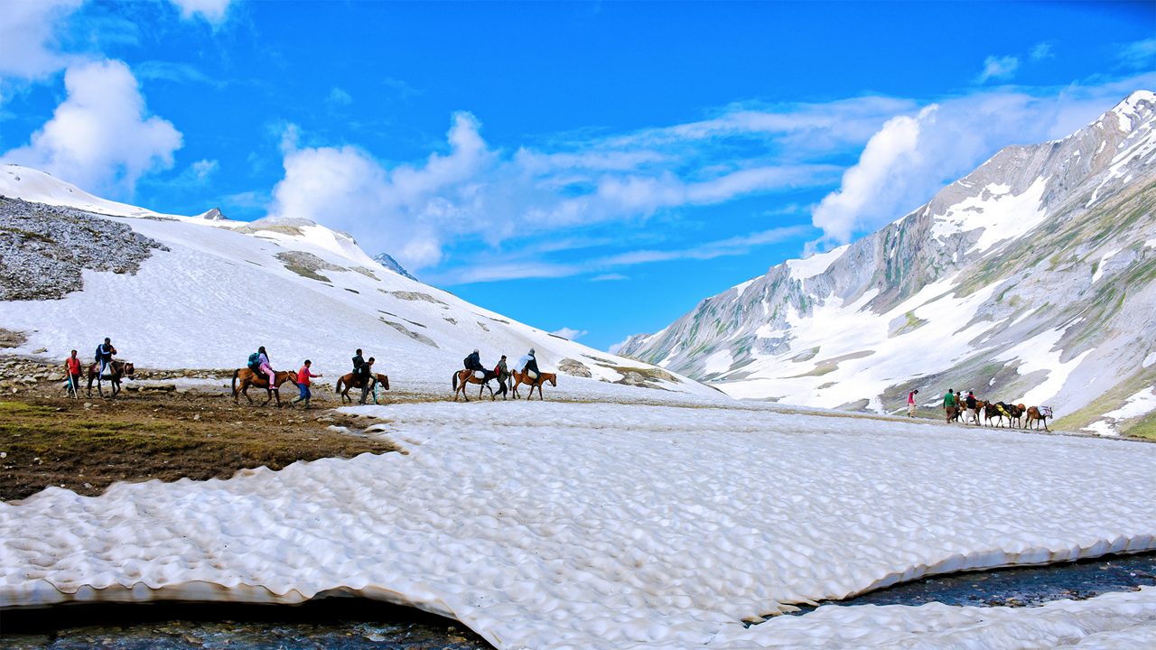 Jammu-Kashhmir Travel Package | Travolex